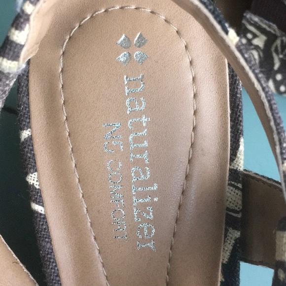 Naturalizer N5 Comfort Lulianna Wedge 8 1/2W - Picture 7 of 8